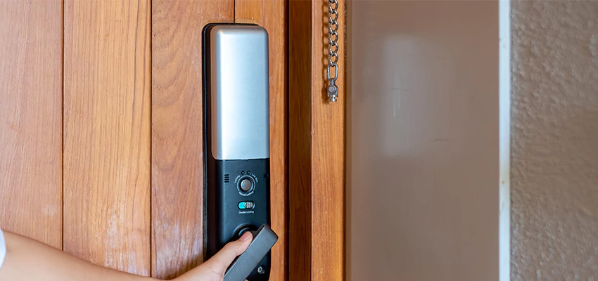 Home Security Electronic Locks Upgrades in Bakersfield, CA